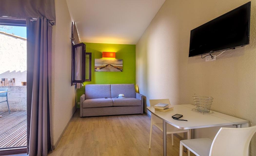 Belambra Clubs - Les Terrasses De Saint-paul De Vence Hotel 3*